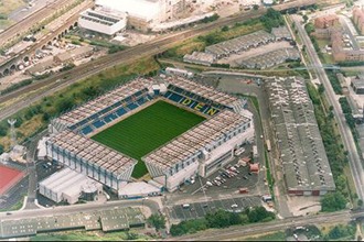 estadio The Den