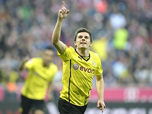 Ex Borussia Dortmund, Jonas Hofmann veste agora a camisola dos Potros, sendo a contratação mais cara desta janela de transferências. Ex Borussia Dortmund, Jonas Hofmann veste agora a camisola dos Potros, sendo a contratação mais cara desta janela de transferências.