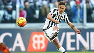 "La Joya Dybala" como é conhecido em Itália, está debaixo de olho do sábio Guardiola. "La Joya Dybala" como é conhecido em Itália, está debaixo de olho do sábio Guardiola.