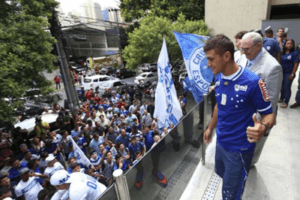 De Arrascaeta no Cruzeiro Belo Horizonte