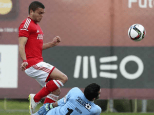 SL Benfica 3 - 0 Clube Oriental