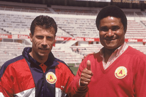 Veloso & Eusébio