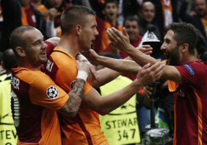 Galatasaray impedido de participar nas competições europeias nas próximas duas epocas