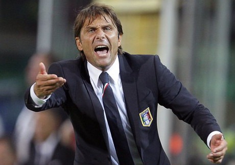 Conte é o senhor que se segue no Chelsea