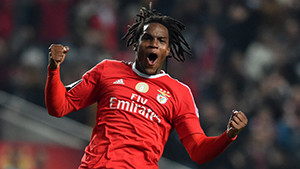 Em menos de 1 ano, Renato Sanches passa do Benfica B para a equipa principal, e daí, para o Gigante da Baviera.
