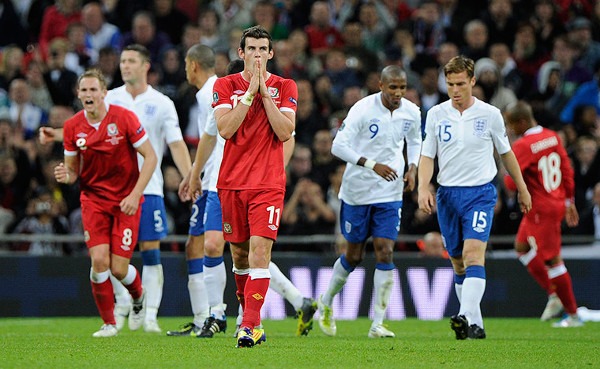 Gareth Bale enfrenta Inglaterra