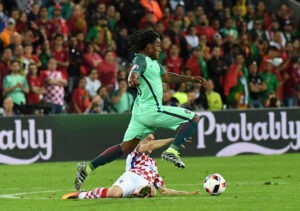 O "miúdo" entrou para dar os esticões que o jogo pedia. O "miúdo" entrou para dar os esticões que o jogo pedia.