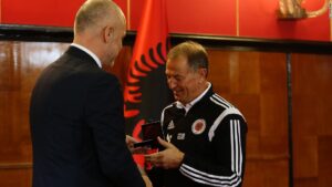 Giani De Biasi Giani De Biasi