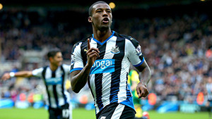 Wijnaldum foi o melhor marcador do Newcastle na temporada passada, com 11 golos. Wijnaldum foi o melhor marcador do Newcastle na temporada passada, com 11 golos.