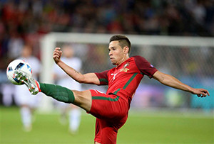 Jovem Campeão Europeu português junta-se ao colosso alemão. Jovem Campeão Europeu português junta-se ao colosso alemão.