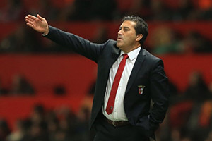 José Peseiro perdeu no seu 1º jogo oficial, deixado fugir a Supertaça para o Benfica.
