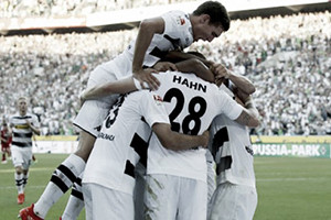 Os Potros levam a melhor sobre os Leões do Bayer Leverkusen. Os Potros levam a melhor sobre os Leões do Bayer Leverkusen.