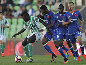 Rio Ave fica pelo caminho na fase de qualificação da Liga Europa, eliminado pelo Slavia Praga