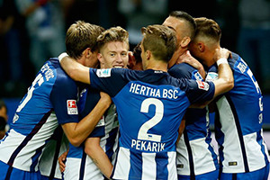 Hertha segue invicto, mantendo-se no encalço do Bayern de Munique.