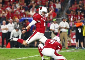 A angústia do kicker no momento do pontapé. Bruce Arians arrasou a exibição de Catanzaro. A angústia do kicker no momento do pontapé. Bruce Arians arrasou a exibição de Catanzaro.