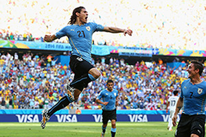 Cavani é o melhor marcador desta fase de qualificação.