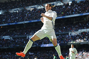 Bale em grande destaque na vitória Merengue.