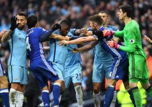 A confusão gerada nos minutos finais vai custar ao City as ausências de Aguero e Fernandinho para as próximas partidas.
