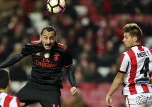 Mitroglou Benfica Leixoes