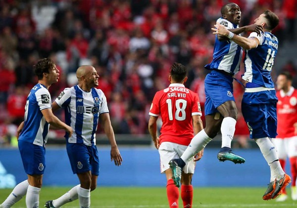 FC Porto vence na Luz