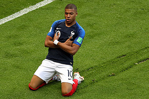 Mbappé foi fundamental na reviravolta francesa.