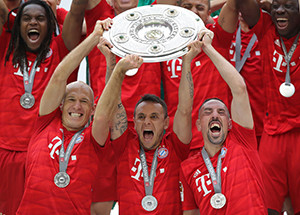 Robben, Rafinha e Ribery abandonam o clube este verão. 
